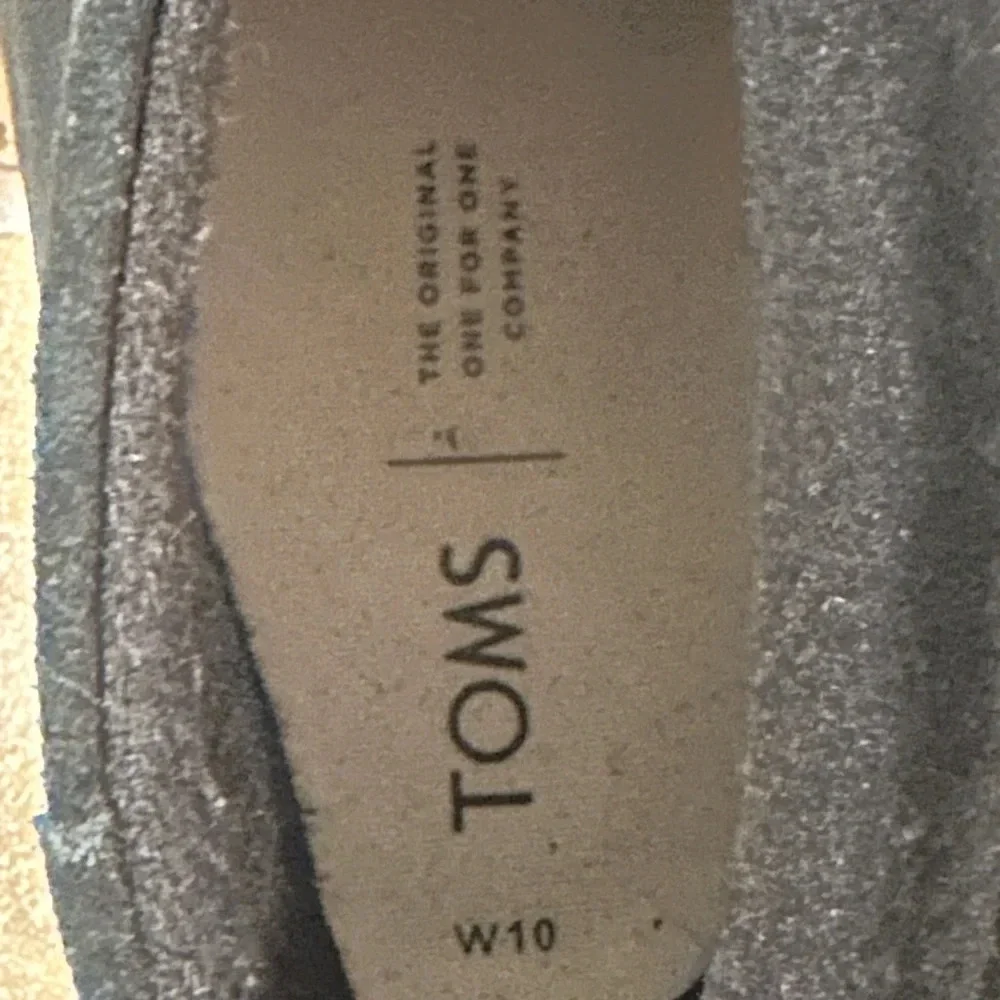 Black TOMS‎ platform espadrille